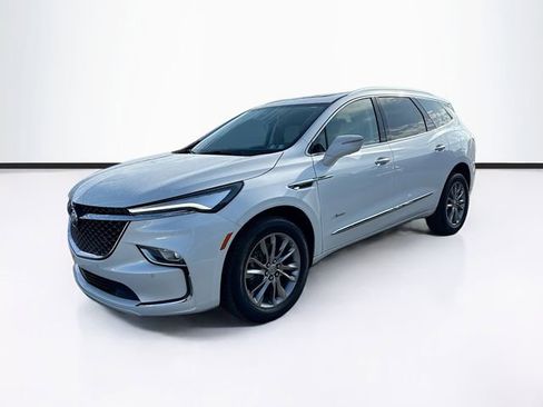 Used 2024 Buick Enclave Avenir w/ Trailering Package, 5000 lbs. FWD image 4