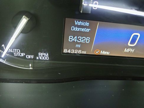 Used 2018 Cadillac XT5 Luxury w/ Driver Awareness Package AWD/4WD image 26