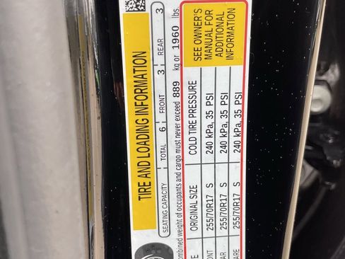 Used 2025 Chevrolet Silverado 1500 LT image 28