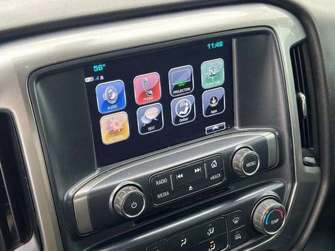 Used 2018 Chevrolet Silverado 2500 LT AWD/4WD image 20