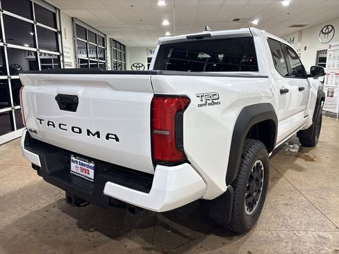 New 2026 Toyota Tacoma TRD Off-Road image 2
