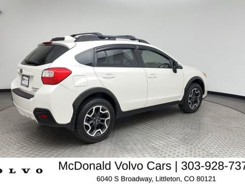 Used 2016 Subaru Crosstrek 2.0i Limited w/ Popular Package #2 AWD/4WD image 2