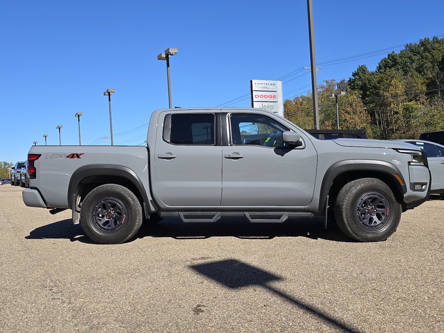 Used 2025 Nissan Frontier PRO-4X w/ Pro Premium Package AWD/4WD image 20