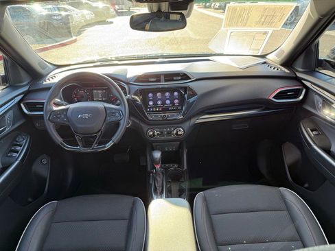Certified 2023 Chevrolet TrailBlazer RS w/ Sun and Liftgate Package image 19