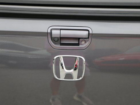 Used 2019 Honda Ridgeline RTL-T image 5