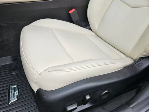Used 2024 Cadillac CT4 Luxury w/ Sun And Sound Package RWD image 8