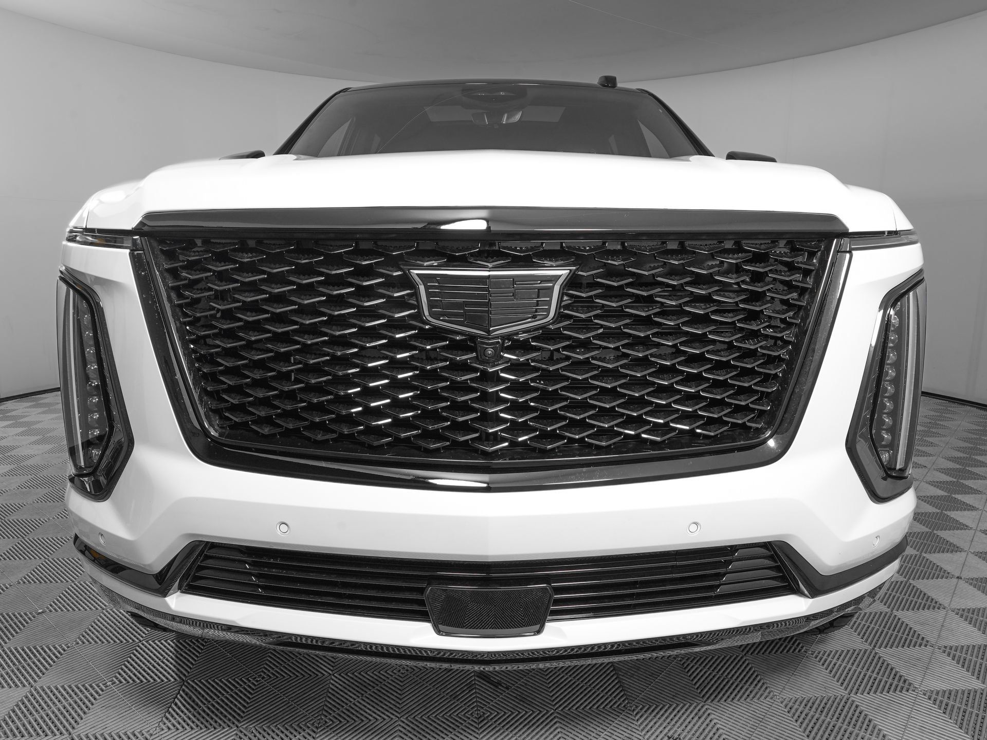 Used 2026 Cadillac Escalade Sport w/ Touring Package AWD/4WD image 3