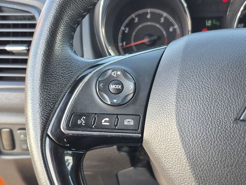 Used 2022 Mitsubishi Outlander Sport SE image 27