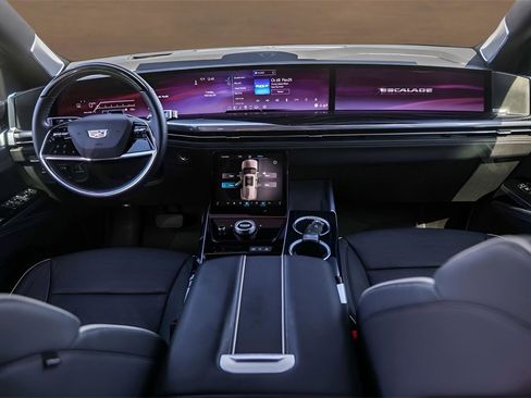 Used 2025 Cadillac Escalade Sport w/ Touring Package image 27