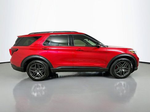 Used 2025 Ford Explorer ST w/ Sun And Sound Package AWD/4WD image 8
