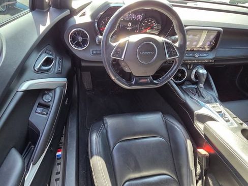 Used 2020 Chevrolet Camaro SS RWD image 10