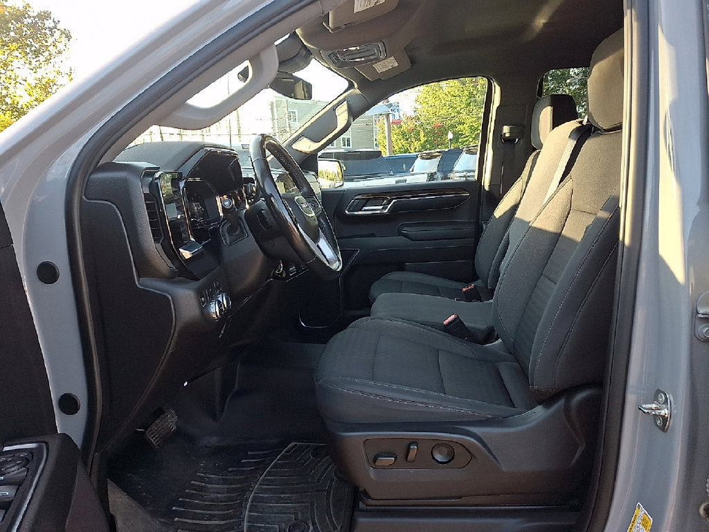 Certified 2024 GMC Sierra 1500 Elevation w/ Max Trailering Package AWD/4WD image 12