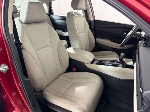 Certified 2025 Honda Accord SE image 27