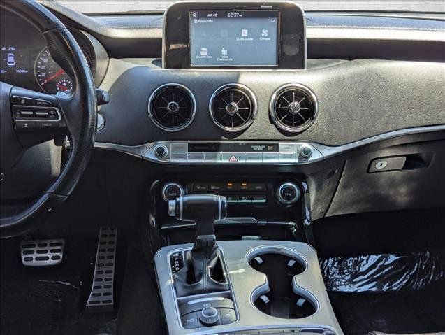 Used 2018 Kia Stinger GT RWD image 13