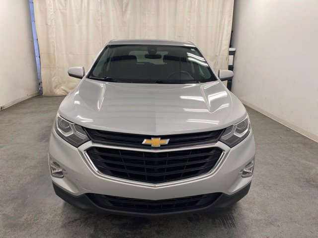 Used 2020 Chevrolet Equinox LT w/ Driver Convenience Package AWD/4WD image 2