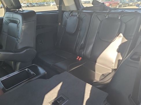 Used 2023 Lincoln Aviator Reserve w/ Equipment Group 201A image 6