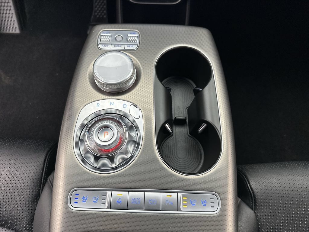 Used 2023 Genesis GV60 Advanced AWD/4WD image 20