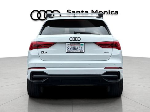 Used 2021 Audi Q3 2.0T Premium AWD/4WD image 7