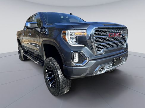 Used 2022 GMC Sierra 1500 Denali image 3