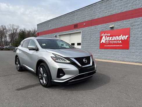 Used 2020 Nissan Murano Platinum image 1