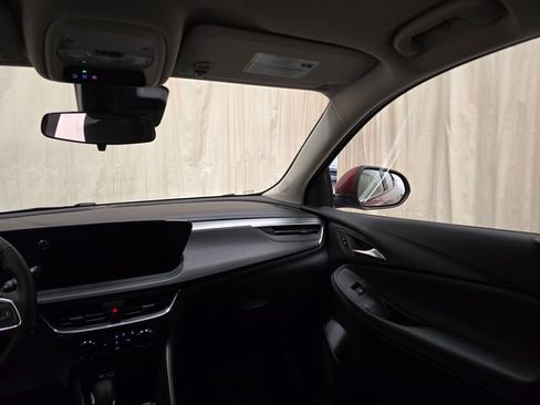 Used 2024 Buick Encore GX Preferred image 31