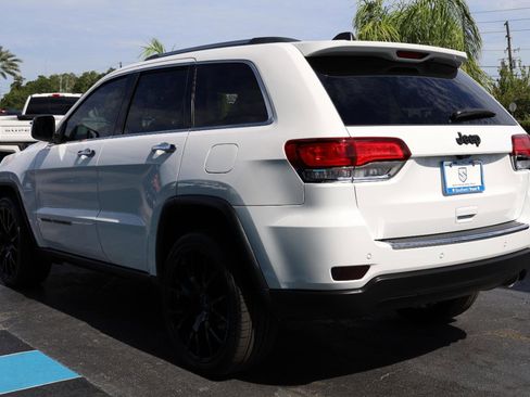 Used 2021 Jeep Grand Cherokee Limited w/ Sun & Sound Group AWD/4WD image 3