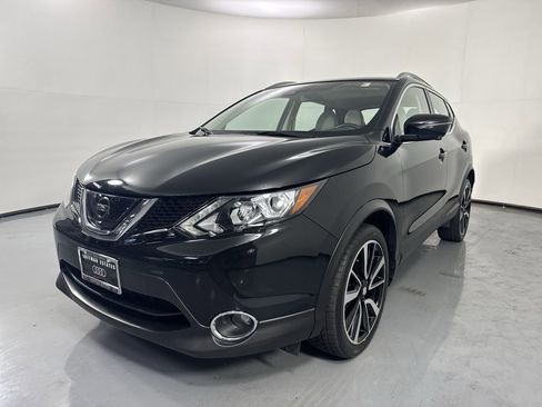 Used 2017 Nissan Rogue Sport SL w/ SL Premium Package AWD/4WD image 28