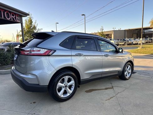 Certified 2024 Ford Edge SE image 8