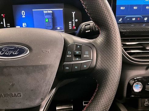 Used 2024 Ford Escape ST-Line w/ Tech Pack #1 FWD image 19