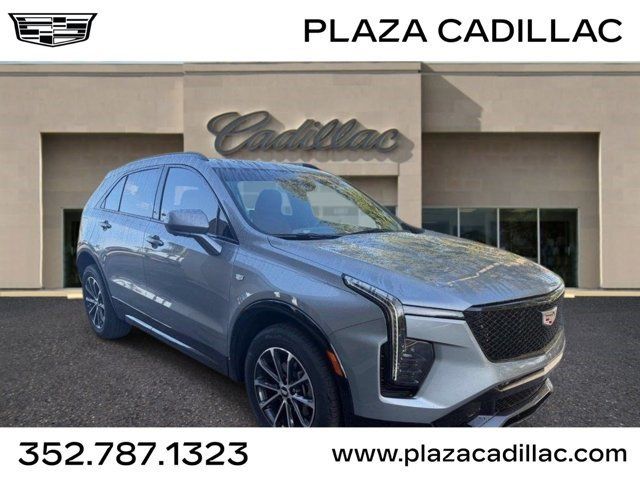 Certified 2025 Cadillac XT4 Sport FWD image 1