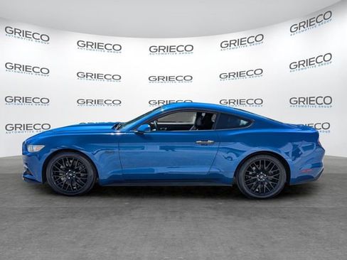 Used 2017 Ford Mustang GT Premium w/ GT Performance Package RWD image 4
