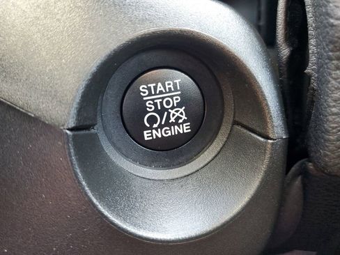 Used 2020 Jeep Compass Limited w/ Safety & Security Group image 22