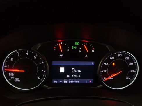 Used 2020 GMC Terrain Denali w/ Denali Premium Package FWD image 23