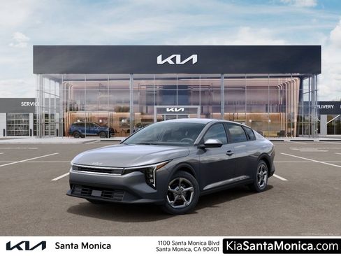 New 2026 Kia K4 FWD image 1