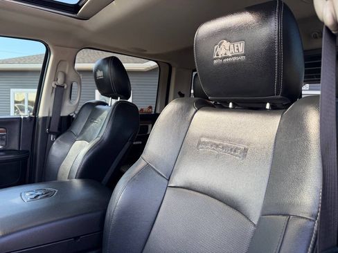 Used 2017 RAM 3500 Laramie w/ Snow Chief Group AWD/4WD image 15