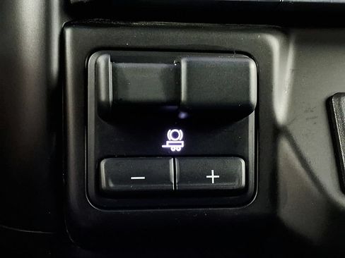 Used 2021 Chevrolet Silverado 1500 LT Trail Boss w/ Bed Protection Package AWD/4WD image 21