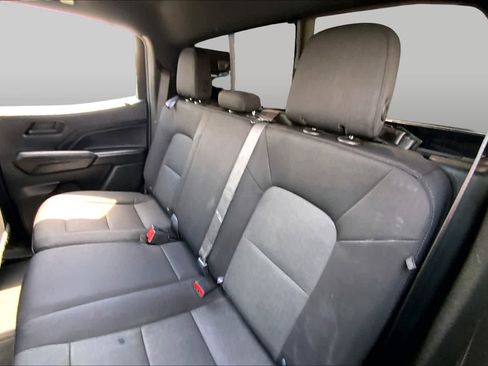 Used 2023 Chevrolet Colorado Trail Boss w/ Technology Package AWD/4WD image 20