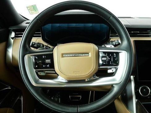 Used 2023 Land Rover Range Rover SE AWD/4WD image 11
