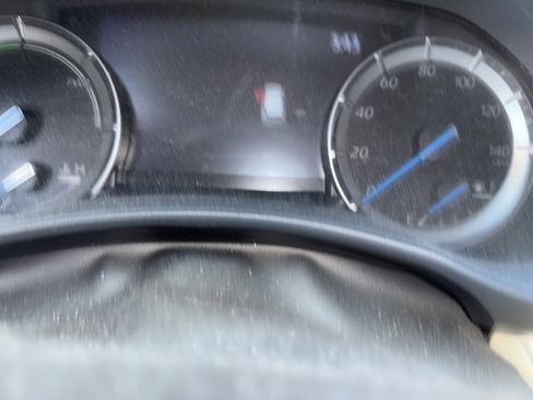 Used 2021 Toyota Highlander Limited image 5