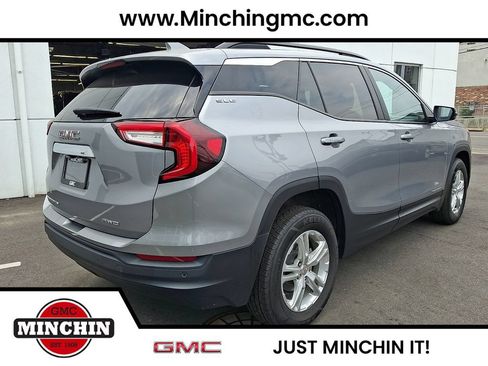 Certified 2023 GMC Terrain SLE w/ Driver Convenience Package AWD/4WD image 6
