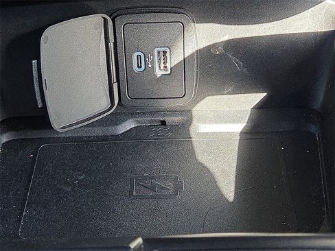 Certified 2023 Ford Bronco Wildtrak image 29