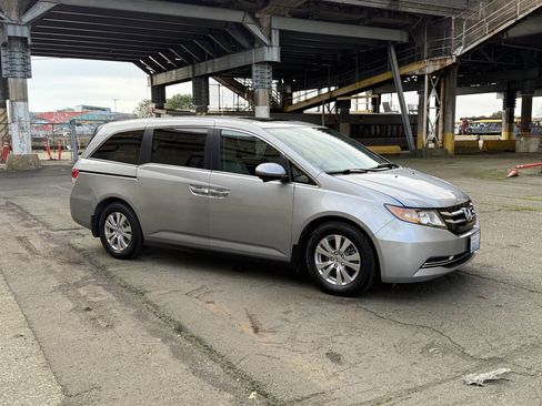 Used 2016 Honda Odyssey EX-L image 14