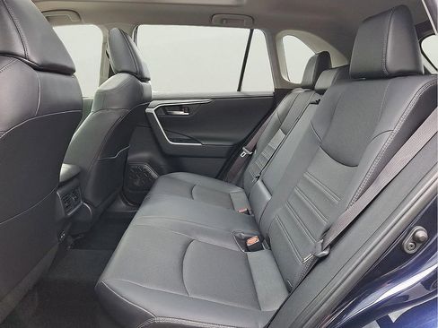 Used 2022 Toyota RAV4 Limited AWD/4WD image 8