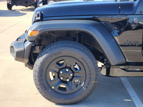 New 2026 Jeep Wrangler Sport AWD/4WD image 5
