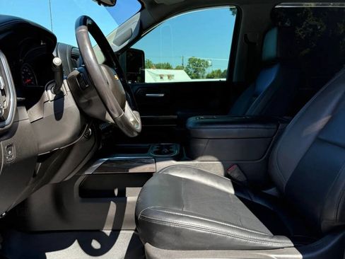 Used 2021 Chevrolet Silverado 2500 LTZ w/ LTZ Premium Package AWD/4WD image 13
