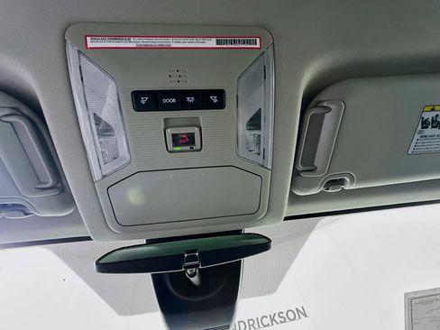 Used 2024 Toyota RAV4 XLE image 18