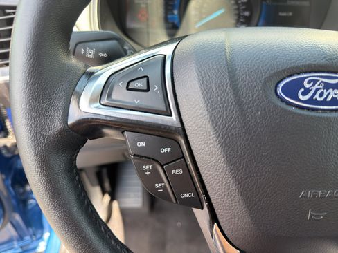 Used 2024 Ford Edge SEL AWD/4WD image 14