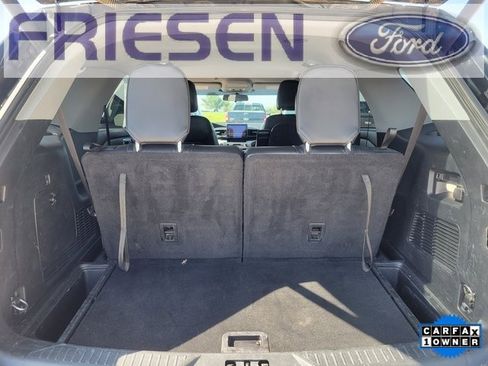 Used 2022 Ford Explorer XLT w/ Equipment Group 202A image 27