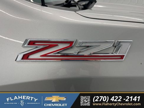 Used 2022 Chevrolet Silverado 1500 LT image 18