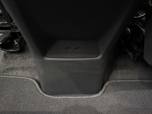 New 2026 Chevrolet Equinox ACTIV w/ Convenience Package III image 15